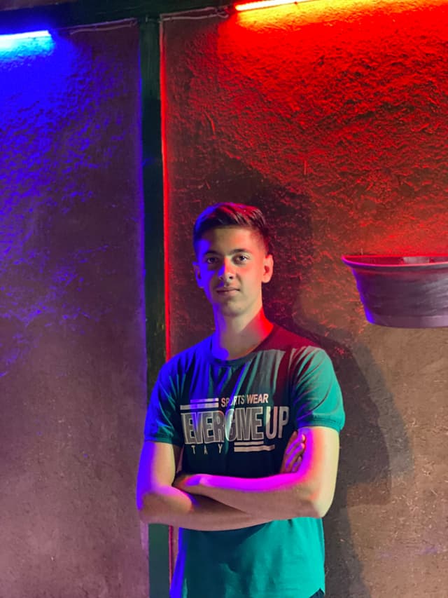 متین ذوالفقاری